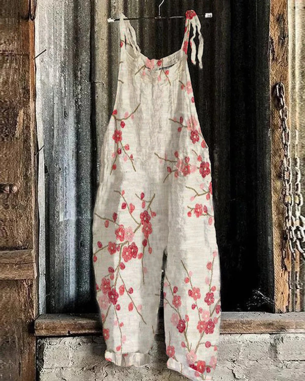 Vintage Floral Overall - Elegant Style for Women with Comfort & Versatility