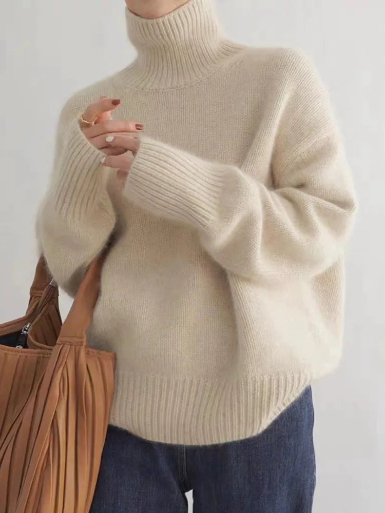 Isabella - Turtleneck